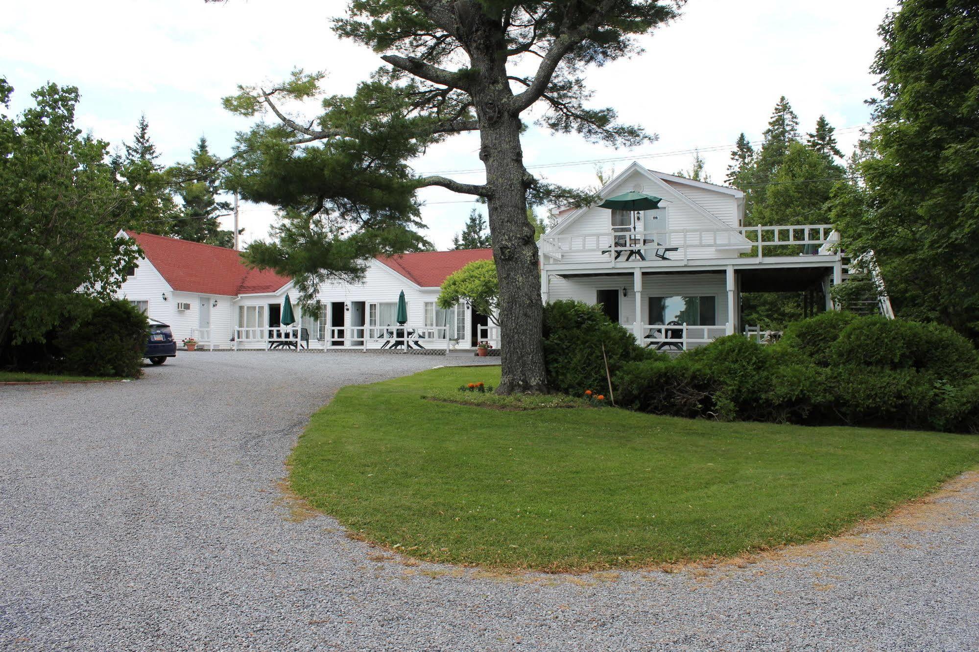 Tara Manor Inn St. Andrews By The Sea Ngoại thất bức ảnh