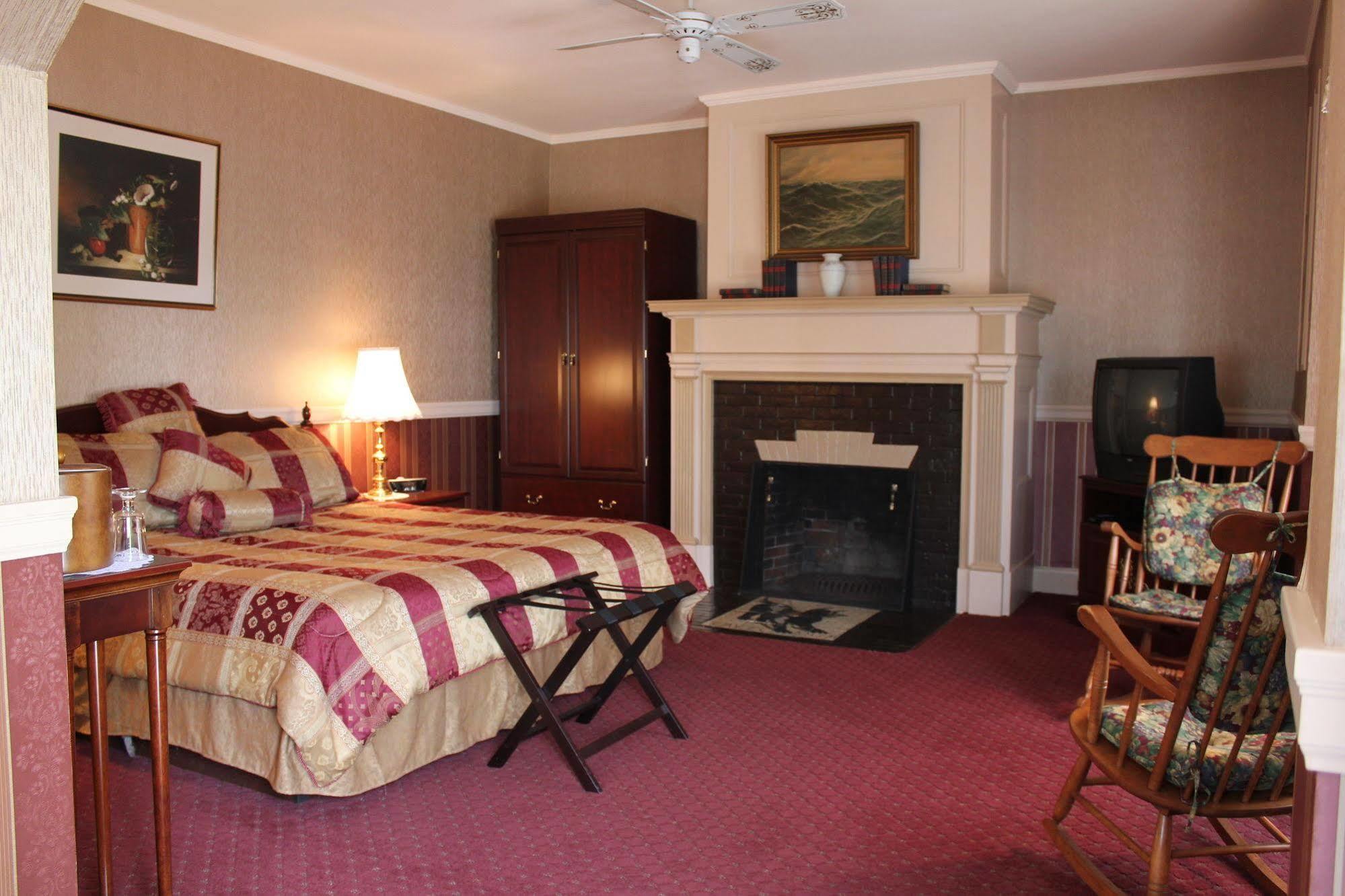 Tara Manor Inn St. Andrews By The Sea Ngoại thất bức ảnh