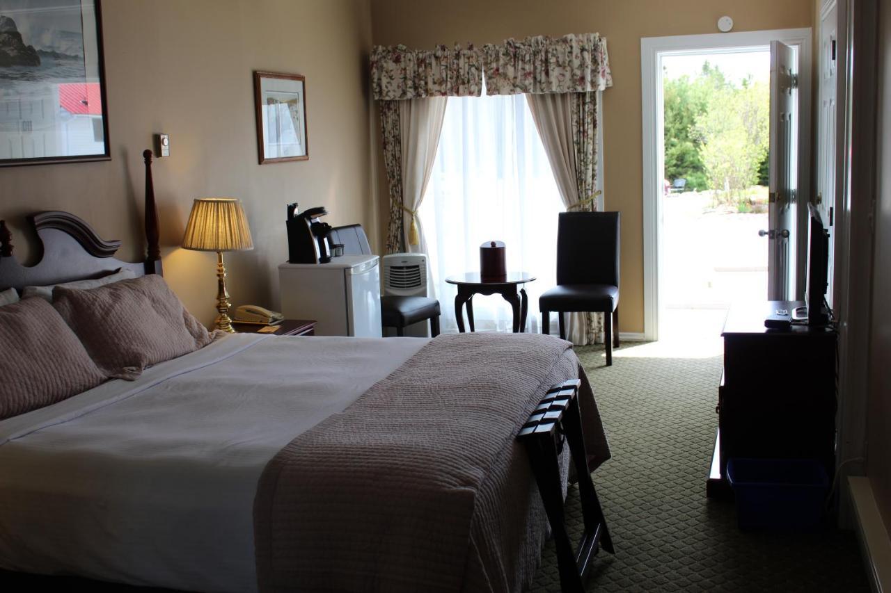 Tara Manor Inn St. Andrews By The Sea Ngoại thất bức ảnh