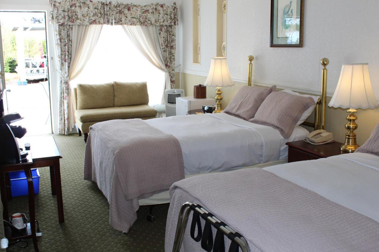 Tara Manor Inn St. Andrews By The Sea Ngoại thất bức ảnh